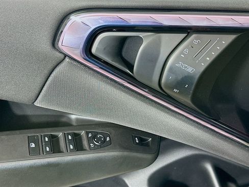 Used 2025 BMW X3 xDrive30i w/ Convenience Package image 17