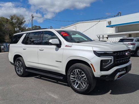 Certified 2025 Chevrolet Tahoe Z71 AWD/4WD image 2