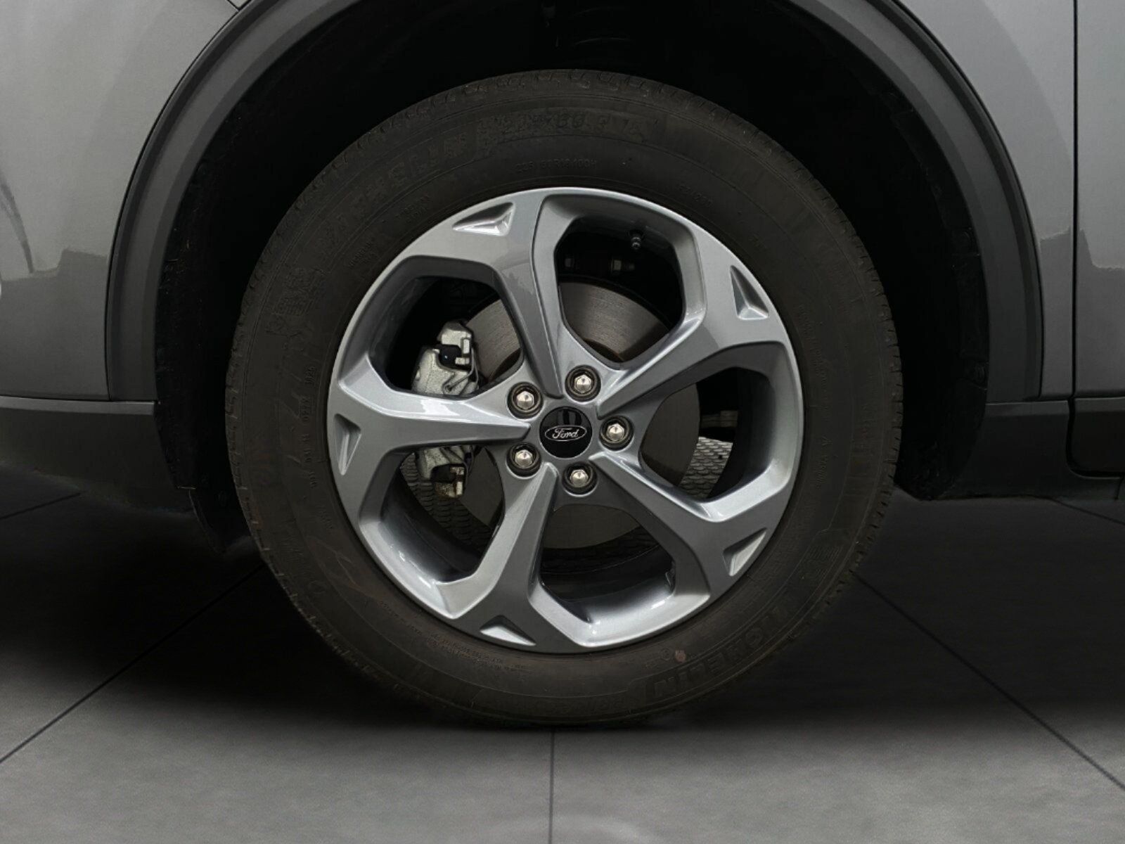 Used 2025 Ford Escape ST-Line AWD/4WD image 12