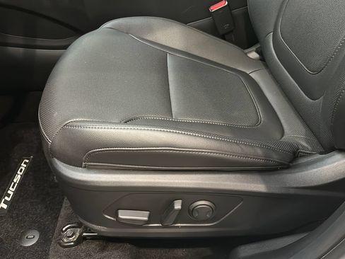 Certified 2025 Hyundai Tucson XRT AWD/4WD image 13