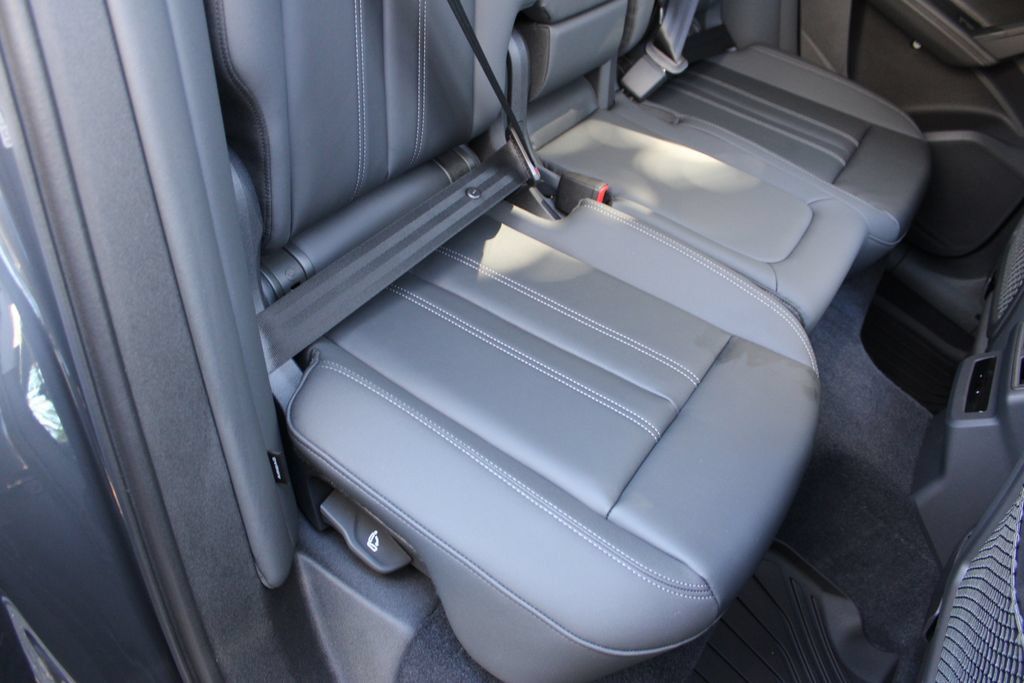 Certified 2025 Audi Q5 Premium w/ Premium Plus AWD/4WD image 29