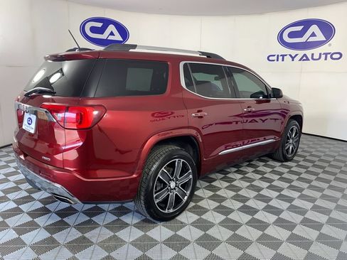 Used 2017 GMC Acadia Denali AWD/4WD image 3