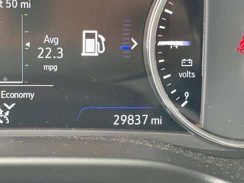 Used 2023 Buick Enclave Avenir w/ Avenir Technology Package FWD image 27