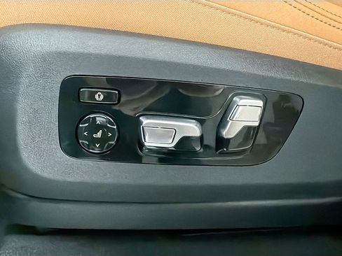 New 2026 BMW X5 xDrive50e image 19