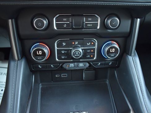 Used 2022 Chevrolet Tahoe LT RWD image 38