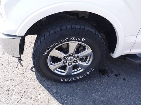 Used 2018 Ford F150 Lariat image 23