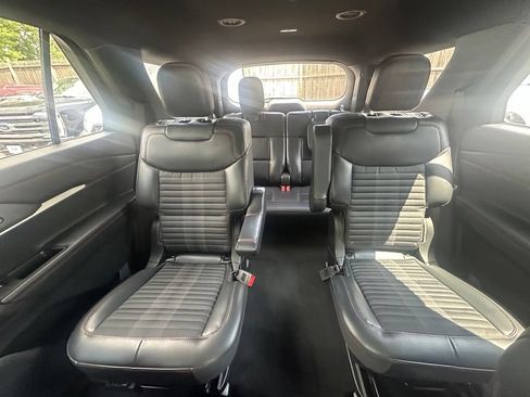 Used 2026 Ford Explorer ST-Line AWD/4WD image 22