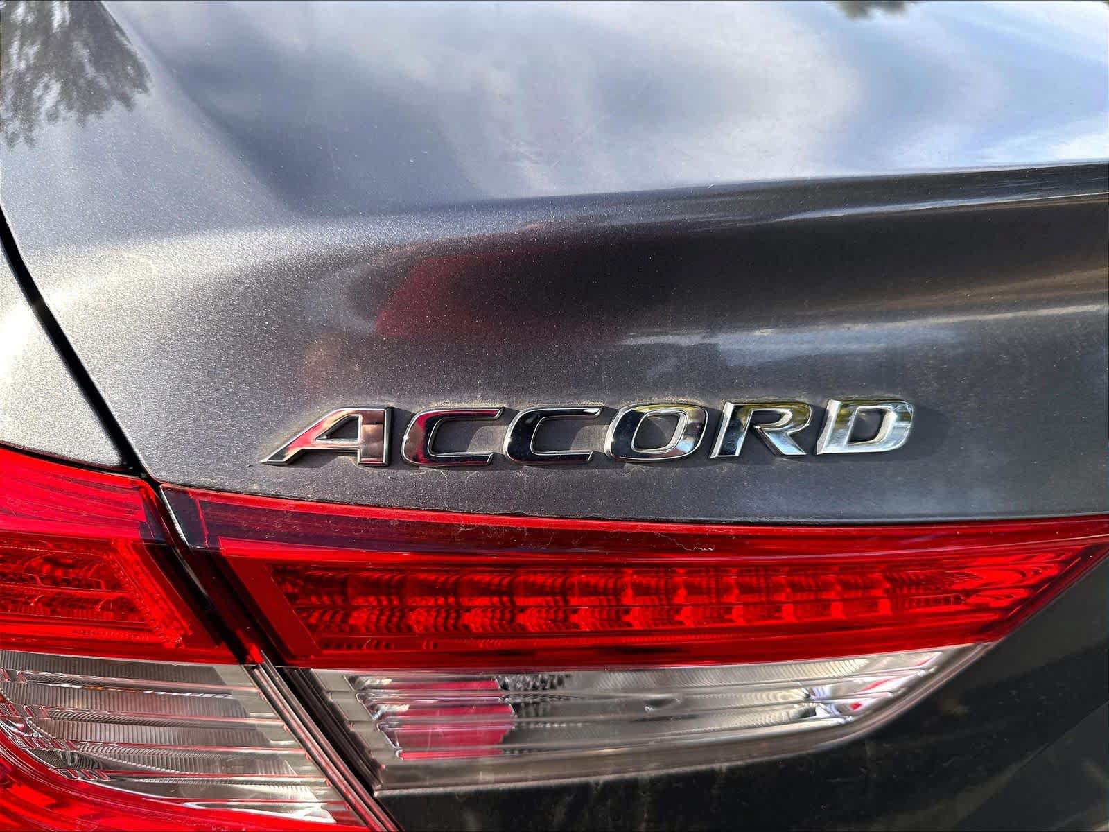 Used 2018 Honda Accord LX image 26