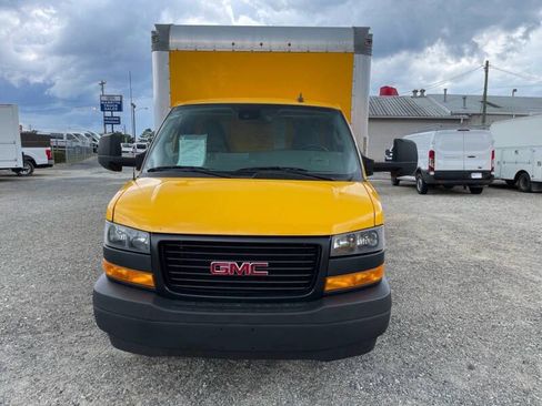 Used 2021 GMC Savana 3500 Extended w/ Power Convenience Package image 8