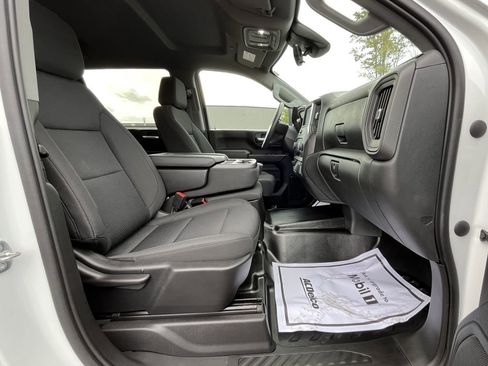 Certified 2024 Chevrolet Silverado 2500 W/T image 21