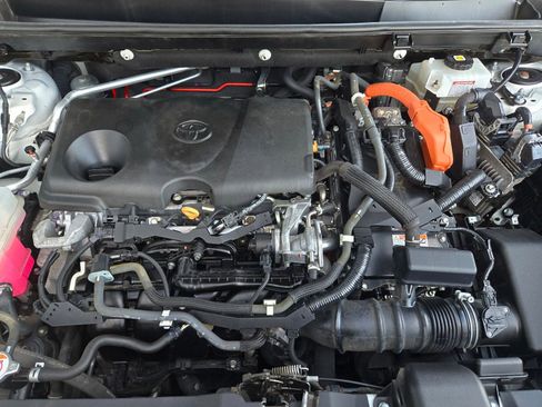 Used 2021 Toyota RAV4 XSE w/ XSE Grade Weather Package image 27