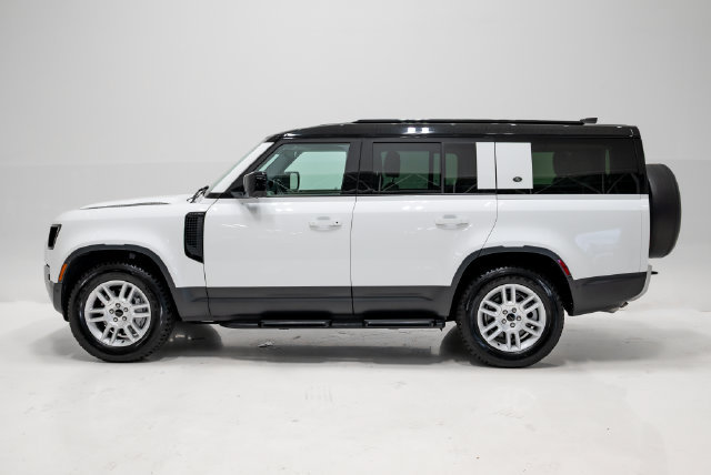 Used 2024 Land Rover Defender 130 S AWD/4WD image 31