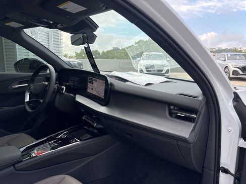 New 2026 Audi Q3 quattro 2.0T AWD/4WD image 15