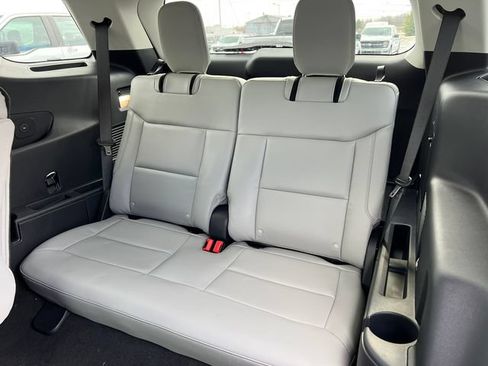 New 2026 Ford Explorer Active w/ Active Comfort Package AWD/4WD image 7