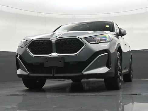 Used 2025 BMW X2 xDrive28i w/ Convenience Package AWD/4WD image 30