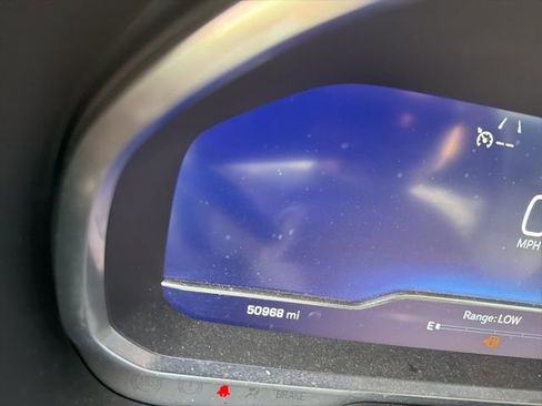 Used 2024 Chevrolet Tahoe LT image 8