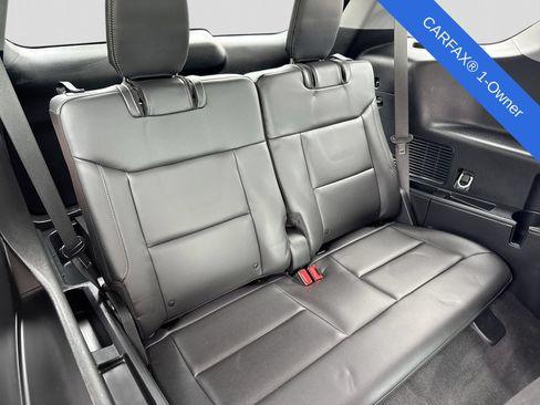 Used 2023 Ford Explorer XLT w/ Equipment Group 202A AWD/4WD image 25