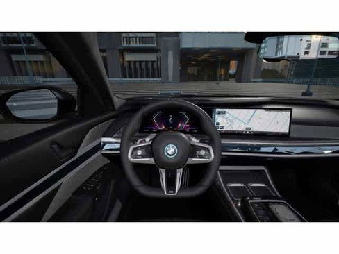 New 2026 BMW i7 xDrive60 AWD/4WD image 13