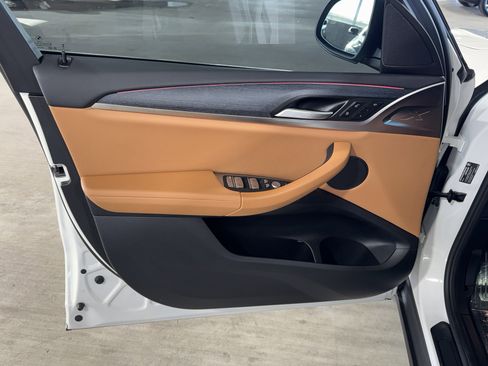 Certified 2024 BMW X3 sDrive30i w/ Convenience Package image 17