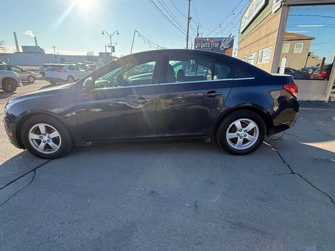 Used 2014 Chevrolet Cruze LT image 5