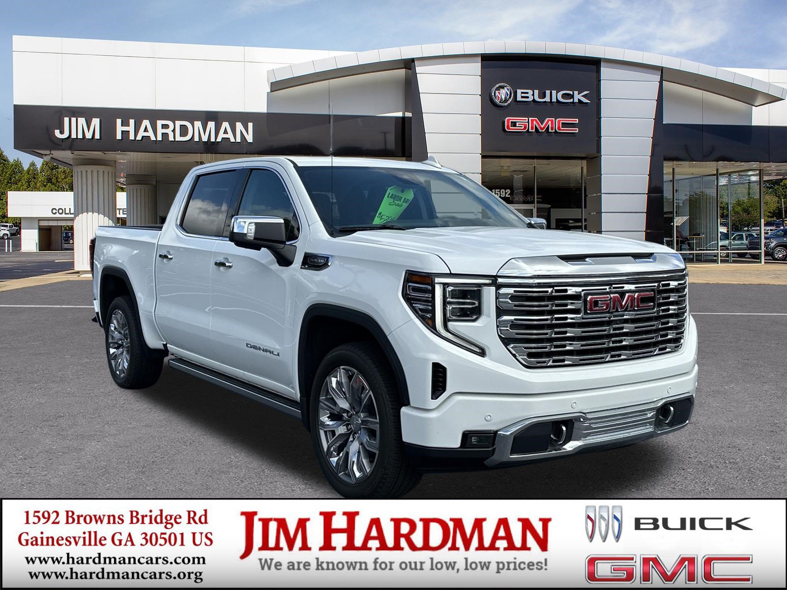 Used 2024 GMC Sierra 1500 Denali w/ Denali Reserve Package AWD/4WD image 1