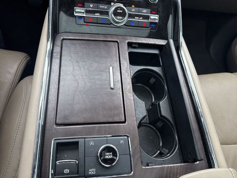 Used 2022 Lincoln Navigator L Reserve AWD/4WD image 16