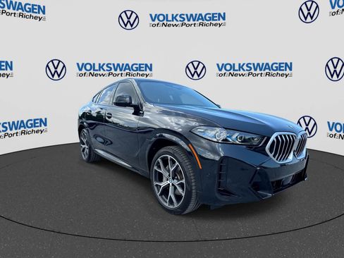 Used 2026 BMW X6 xDrive40i AWD/4WD image 8