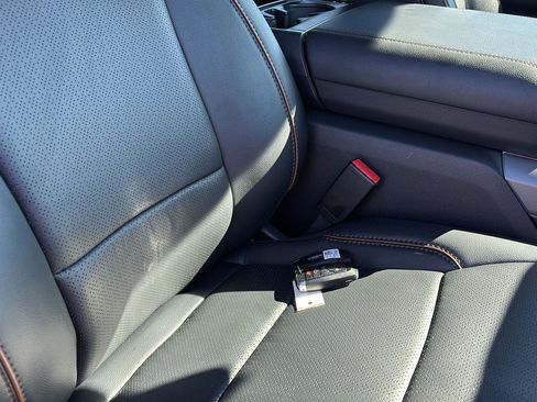 Used 2025 Ford F150 Lariat w/ Equipment Group 501A Mid image 22