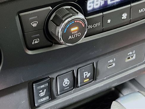 New 2026 Nissan Frontier PRO-4X AWD/4WD image 19
