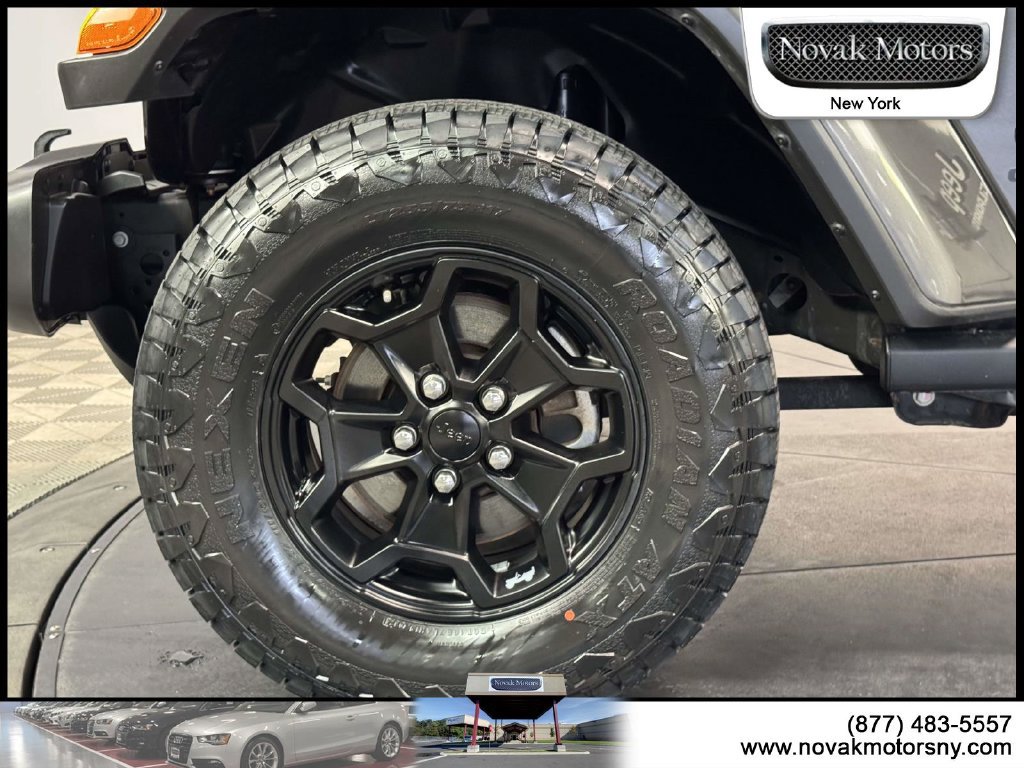 Used 2022 Jeep Gladiator Sport AWD/4WD image 9