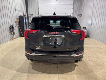 Used 2020 GMC Terrain Denali w/ GMC Pro Grade Package