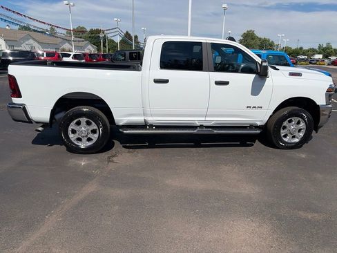 Certified 2025 RAM 2500 Big Horn AWD/4WD image 8