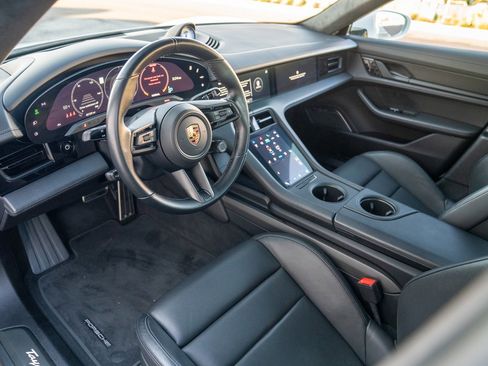 Certified 2021 Porsche Taycan Turbo S image 4