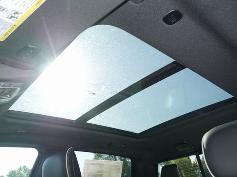 New 2026 RAM 1500 Limited w/ Night Edition image 3