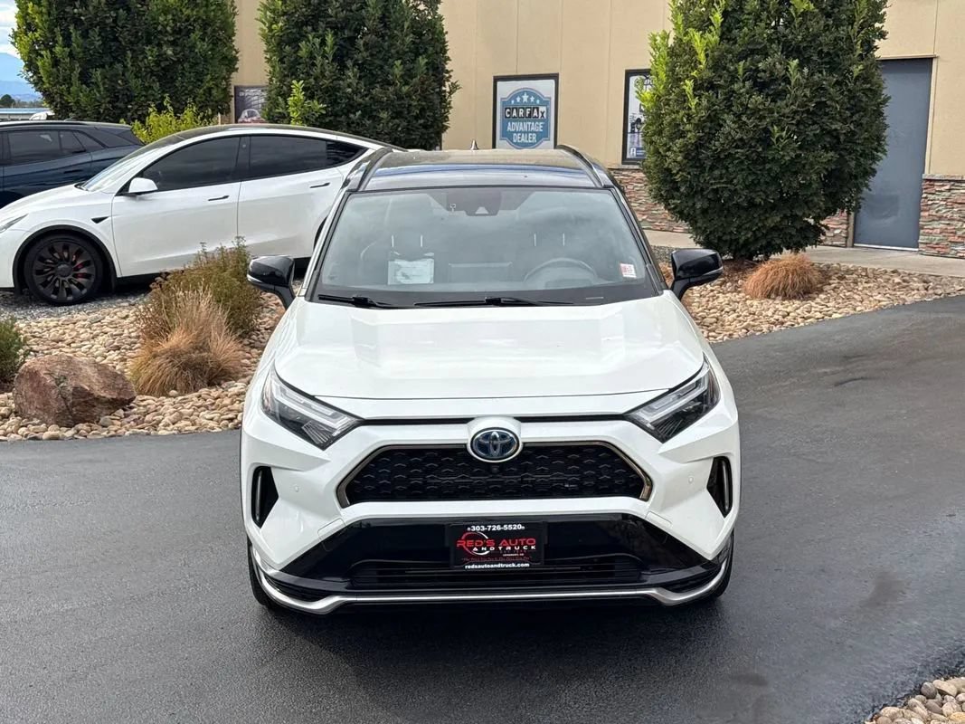 Used 2022 Toyota RAV4 XSE w/ Premium Package AWD/4WD image 30