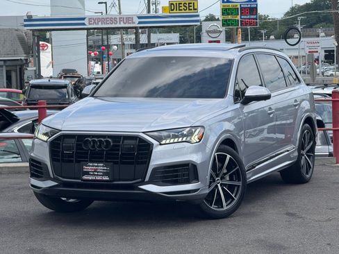 Used 2021 Audi Q7 3.0T Prestige w/ Prestige Package AWD/4WD image 9