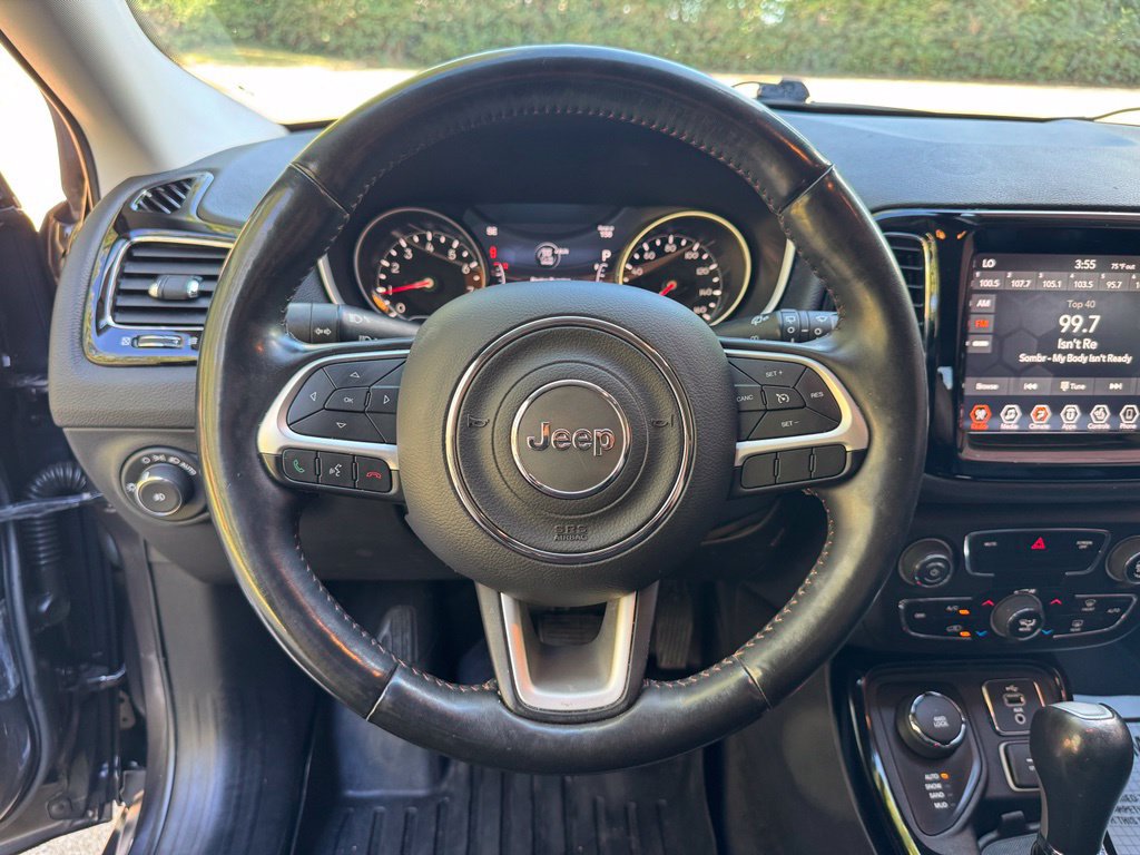 Used 2019 Jeep Compass Limited AWD/4WD image 14