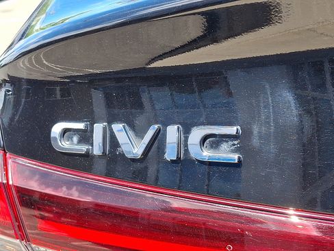 Used 2025 Honda Civic LX image 30