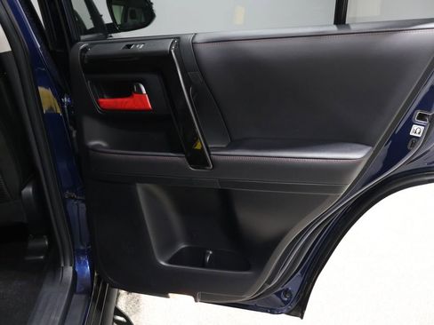 Used 2024 Toyota 4Runner TRD Off-Road Premium image 21