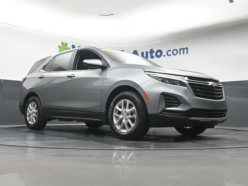 Used 2024 Chevrolet Equinox LT FWD image 26