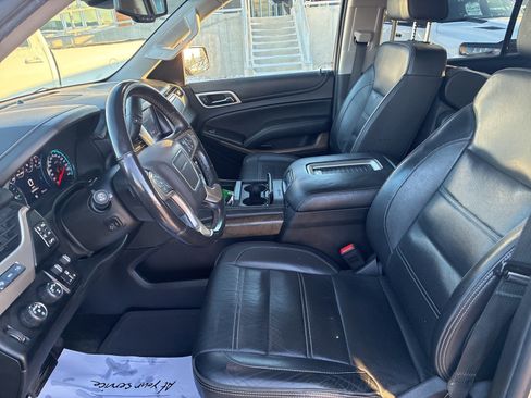 Used 2018 GMC Yukon XL Denali w/ Denali Ultimate Package image 14