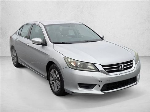 Used 2015 Honda Accord LX image 3