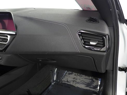 Used 2020 BMW Z4 sDrive30i w/ Driving Assistance Package image 18