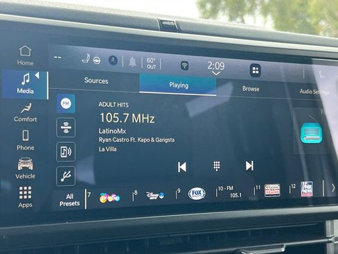 Used 2025 Jeep Wrangler Unlimited Sahara AWD/4WD image 18