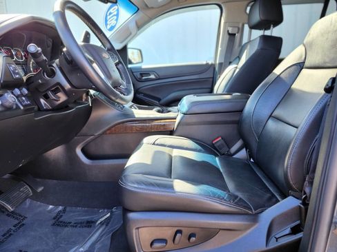 Used 2019 Chevrolet Tahoe LT image 18
