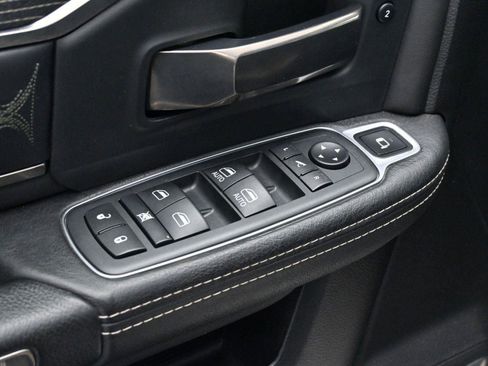 Used 2020 RAM 2500 Limited image 10