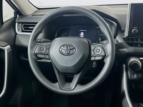 Used 2025 Toyota RAV4 LE image 18