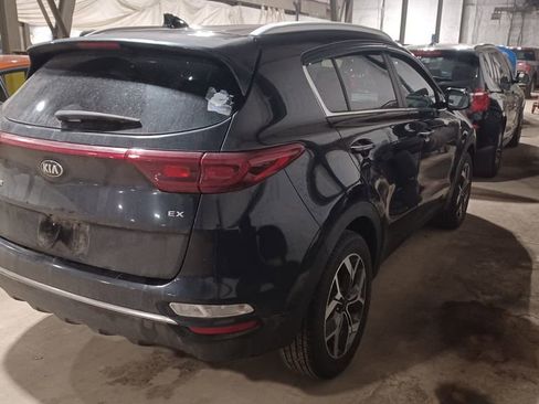 Used 2020 Kia Sportage EX image 2