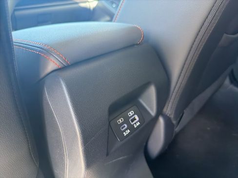 Used 2025 Subaru Crosstrek 2.5i Limited w/ Crosstrek Mirror Package image 14