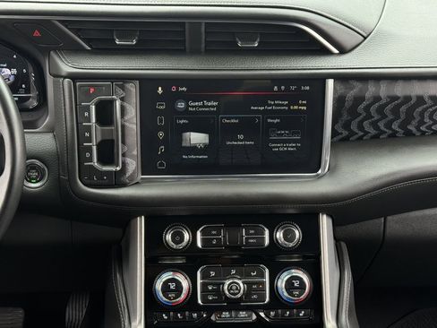 Used 2023 GMC Yukon Denali w/ Max Trailering Package image 17